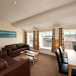 Harbourside With Private Parking Апартаменты