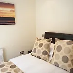 Harbourside With Private Parking Апартаменты