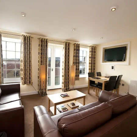 Harbourside With Private Parking Apartment Scarborough