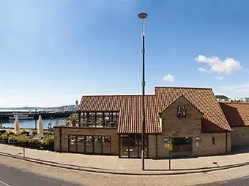 Harbourside With Private Parking דירה