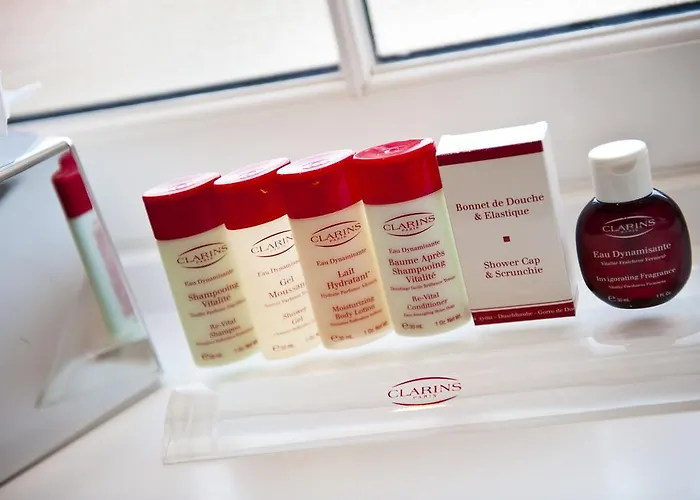 Lägenhet Harbourside With Private Parking Scarborough