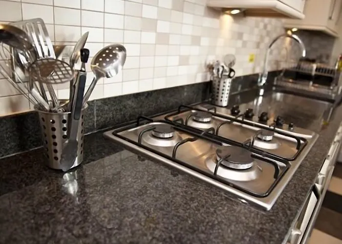 Harbourside With Private Parking * Scarborough