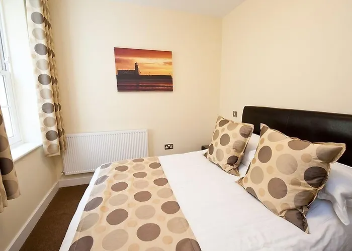 Harbourside With Private Parking * Scarborough