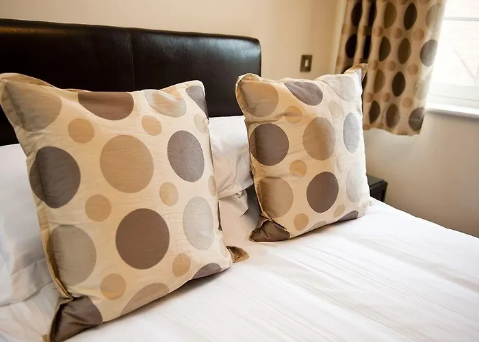 Harbourside With Private Parking * Scarborough