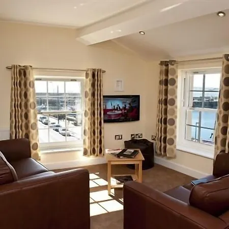 Apartment Harbourside With Private Parking