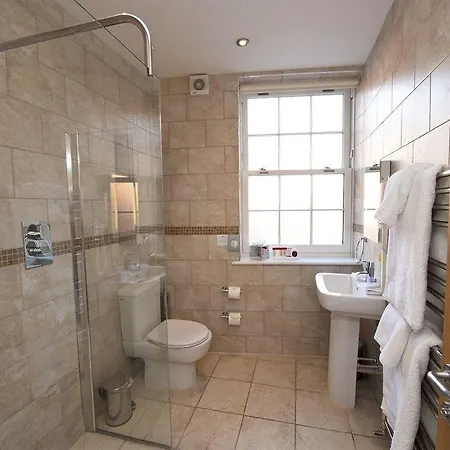 Harbourside With Private Parking Apartment