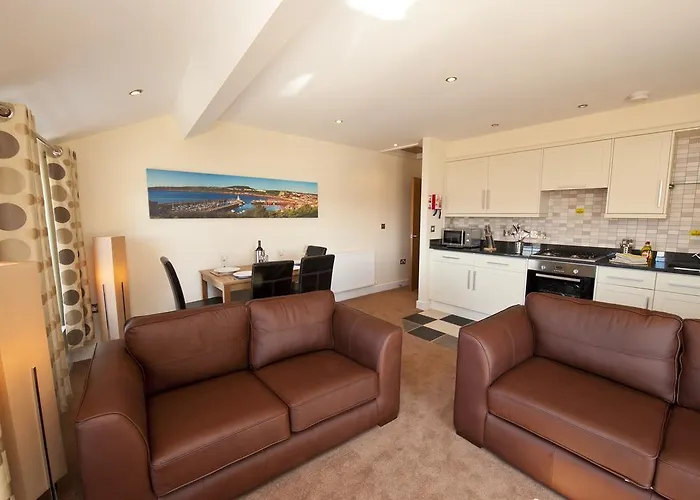 Harbourside With Private Parking スカーバラ