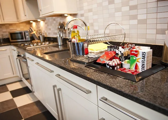 Harbourside With Private Parking