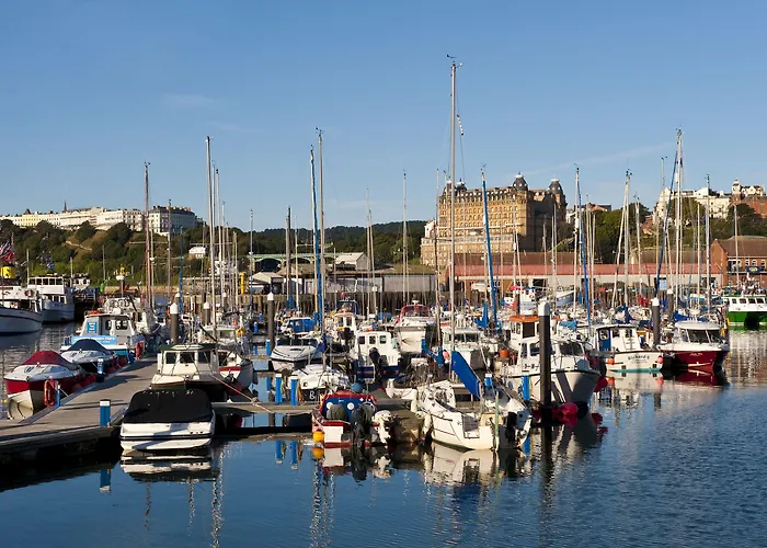 Harbourside With Private Parking