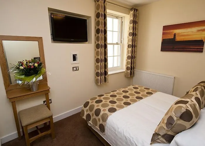 Harbourside With Private Parking Apartment Scarborough