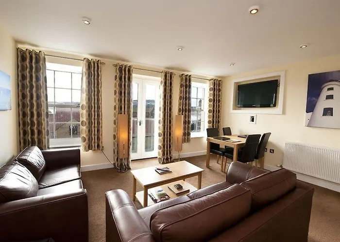 Harbourside With Private Parking * スカーバラ