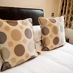 Harbourside With Private Parking Apartment *