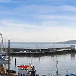 Apartment Harbourside With Private Parking